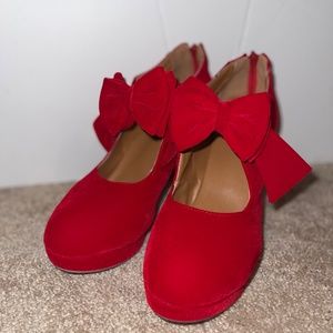 Red Bow Heels